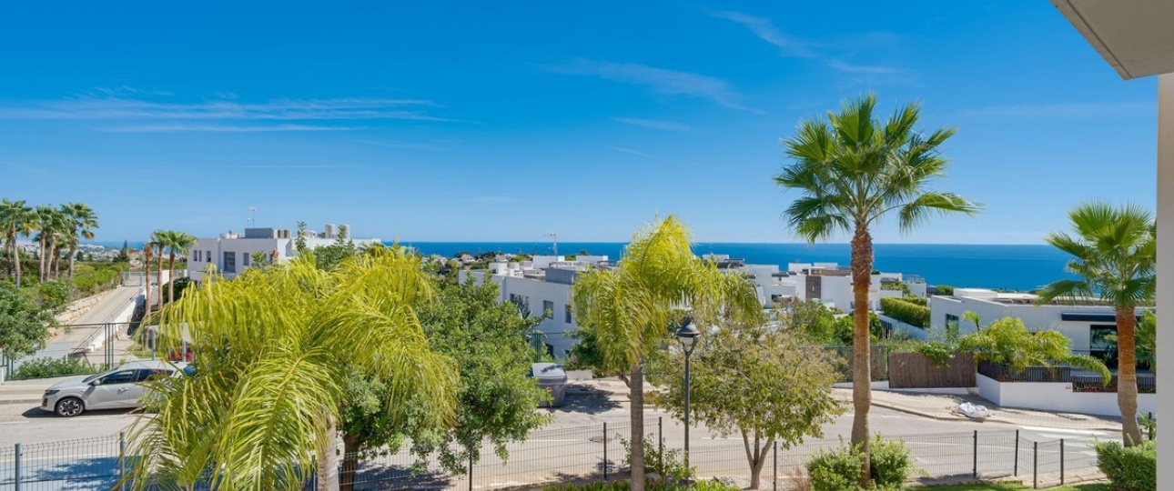 Resale - apartment - Marbella - Cabopino