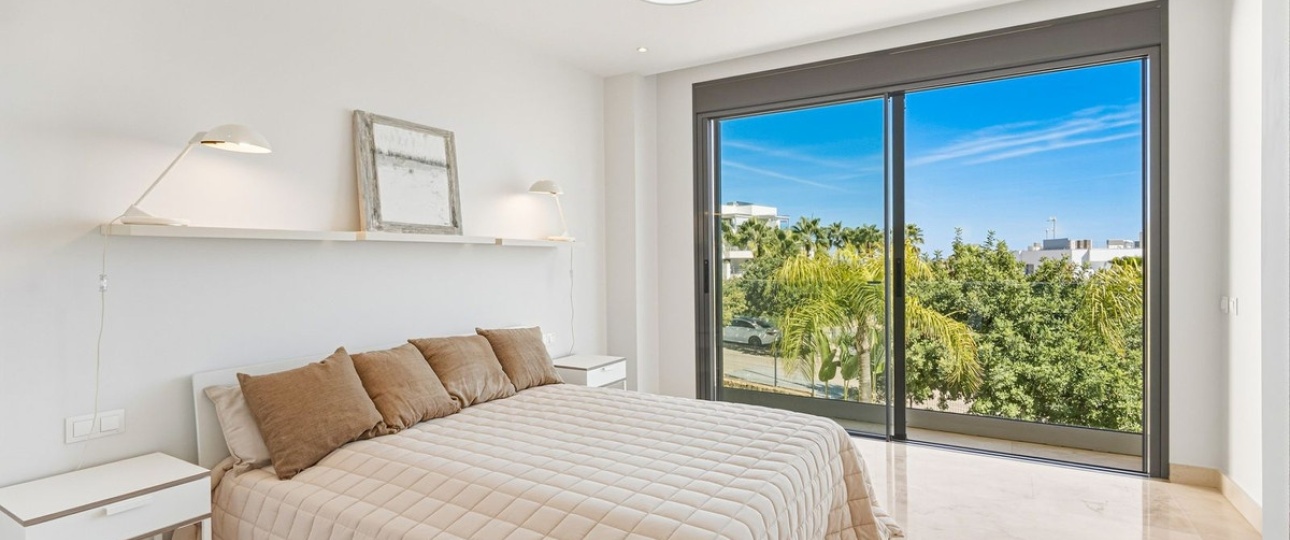 Resale - apartment - Marbella - Cabopino