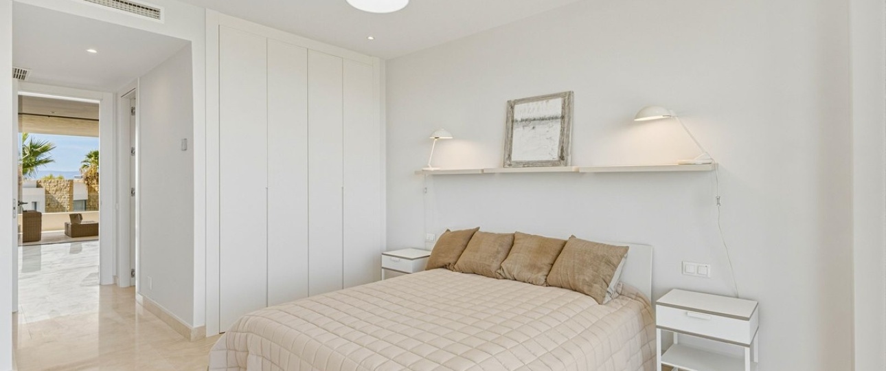 Resale - apartment - Marbella - Cabopino