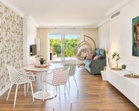 Resale - apartment - Marbella - Cabopino