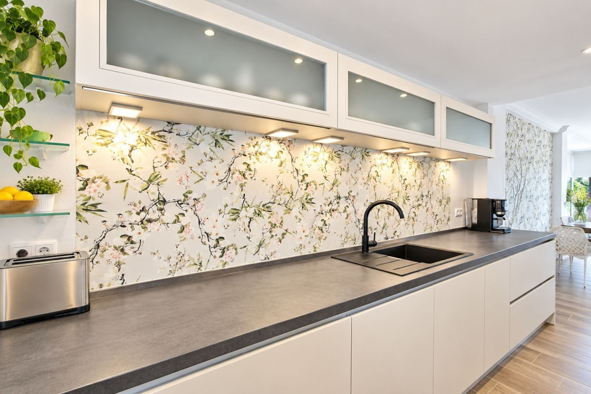 Resale - apartment - Marbella - Cabopino