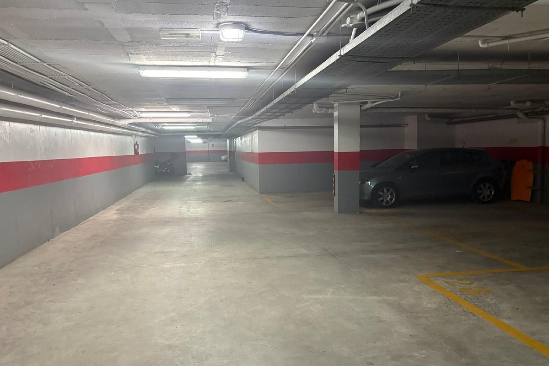 Resale - apartment - Marbella - Cabopino