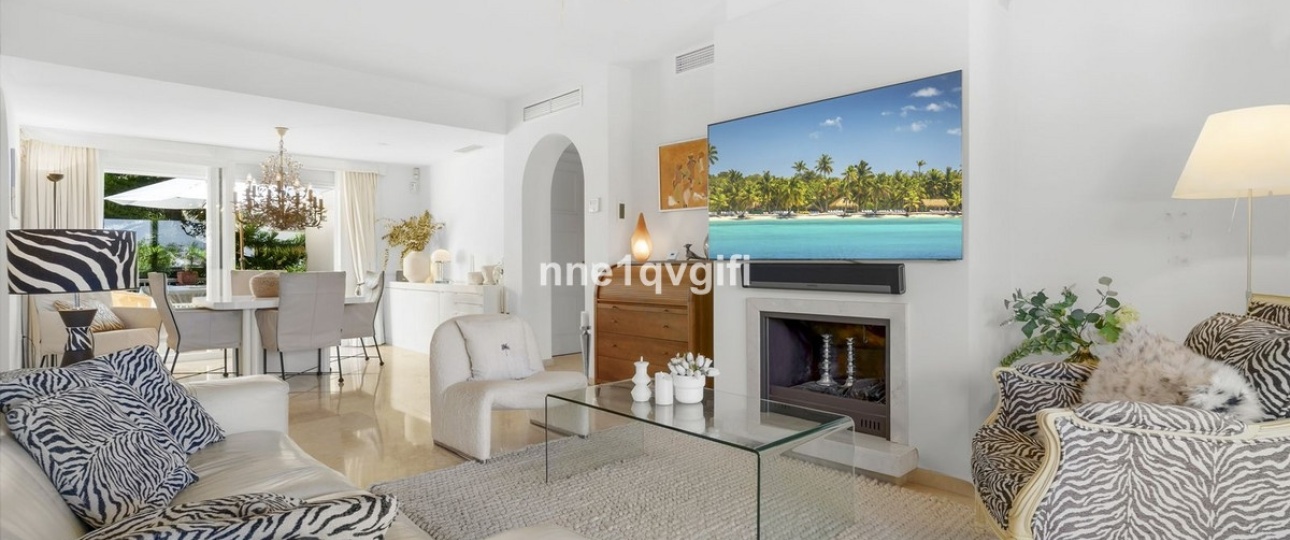 Resale - apartment - Marbella - Cabopino