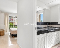 Resale - apartment - Marbella - Cabopino
