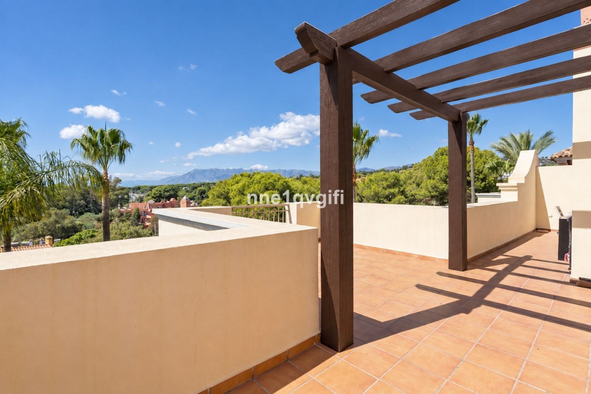 Resale - apartment - Marbella - Cabopino