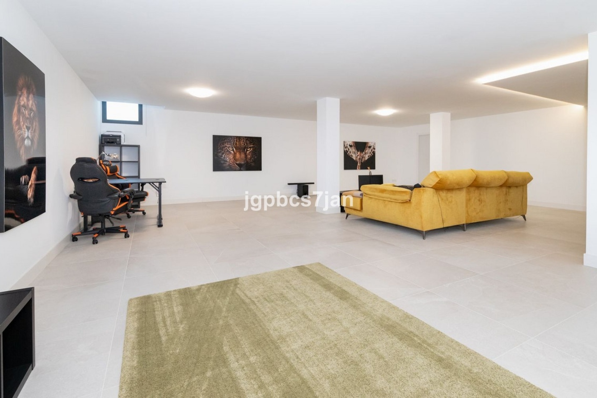 Resale - apartment - Marbella - Cabopino