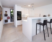 Resale - apartment - Marbella - Cabopino