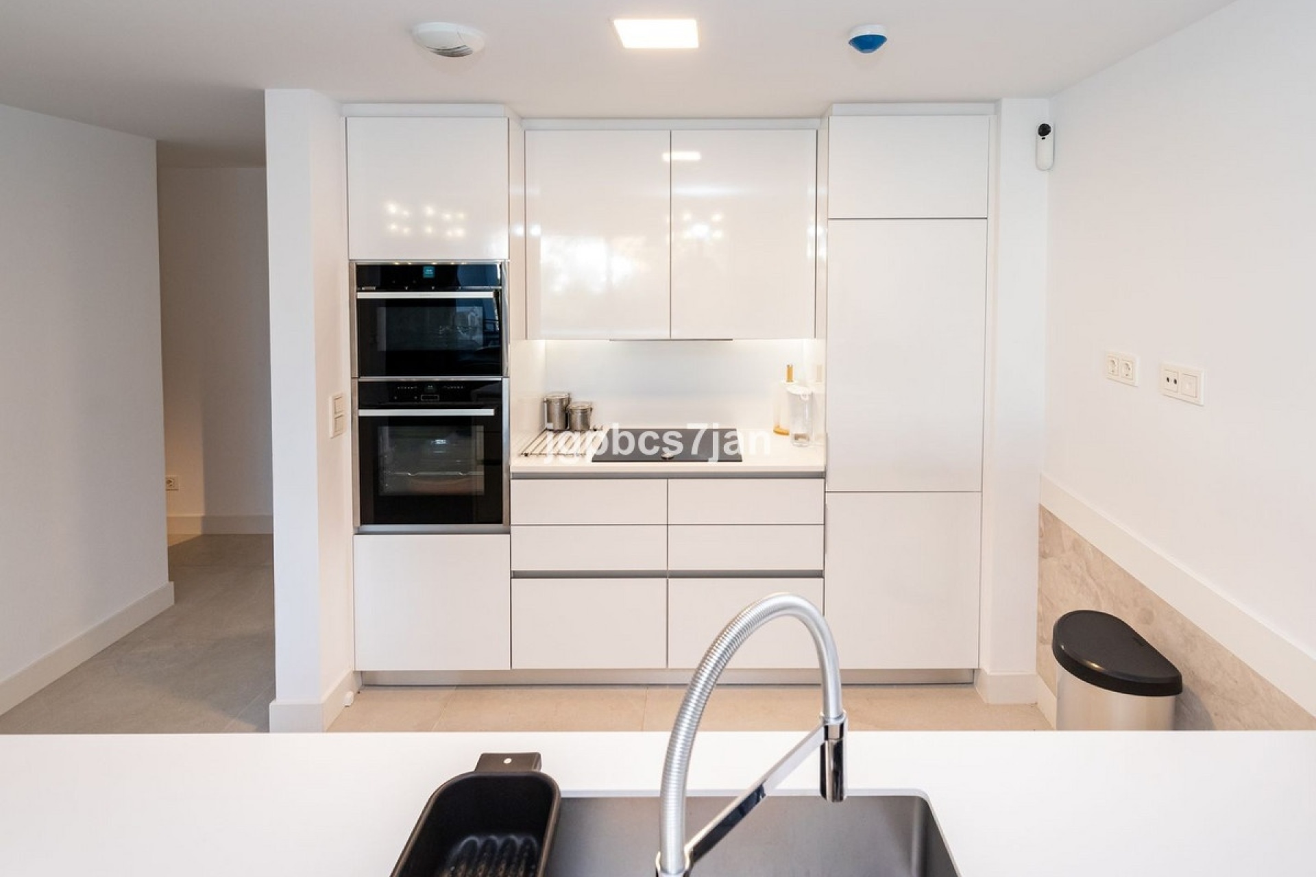 Resale - apartment - Marbella - Cabopino