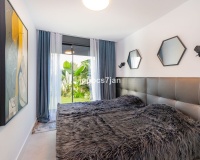 Resale - apartment - Marbella - Cabopino