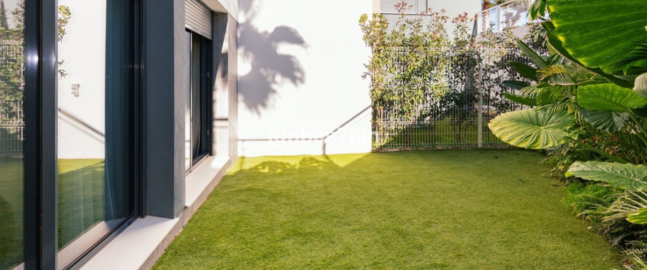 Resale - apartment - Marbella - Cabopino