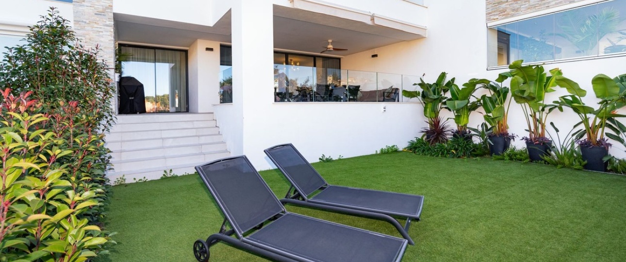 Resale - apartment - Marbella - Cabopino
