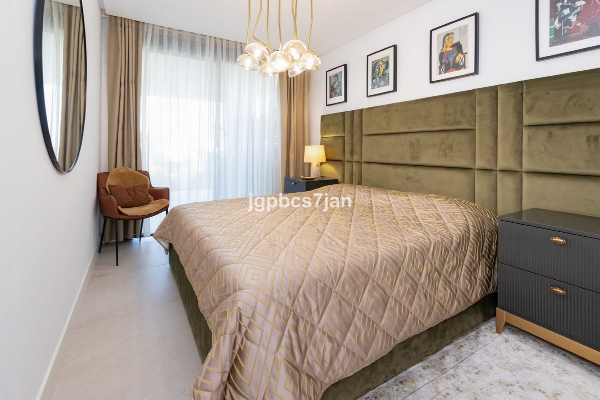 Resale - apartment - Marbella - Cabopino