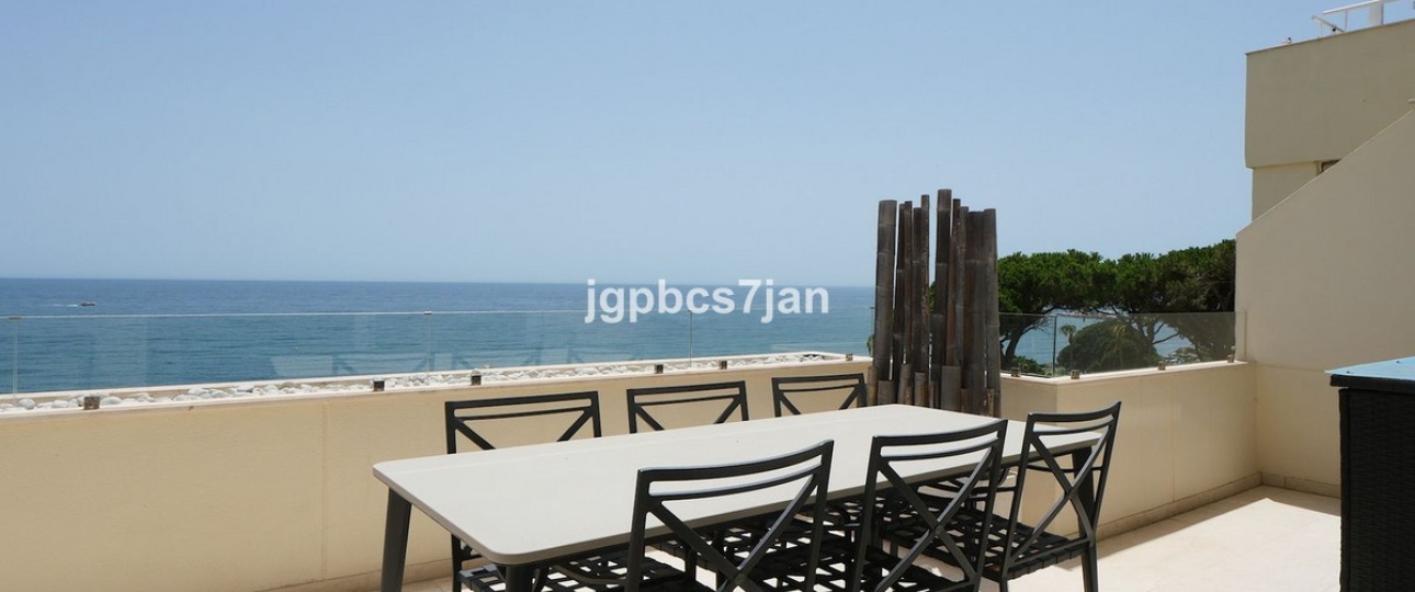 Resale - apartment - Marbella - Cabopino