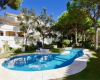 Resale - apartment - Marbella - Cabopino