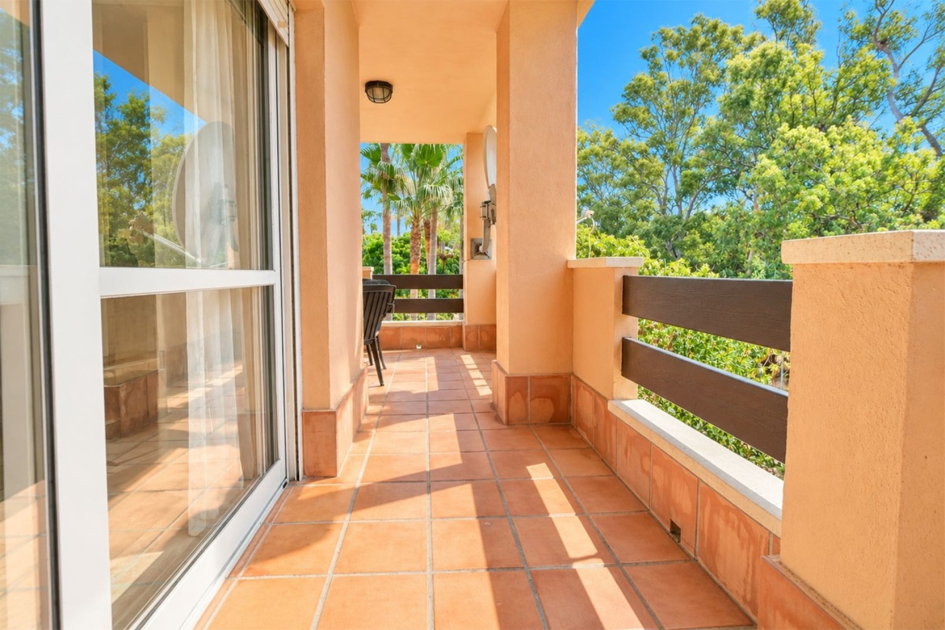 Resale - apartment - Marbella - Cabopino