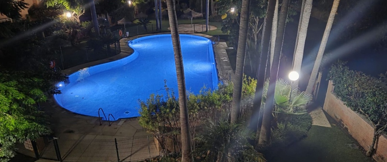 Resale - apartment - Marbella - Cabopino