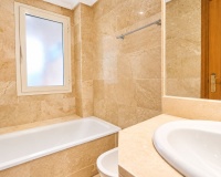 Resale - apartment - Marbella - Cabopino