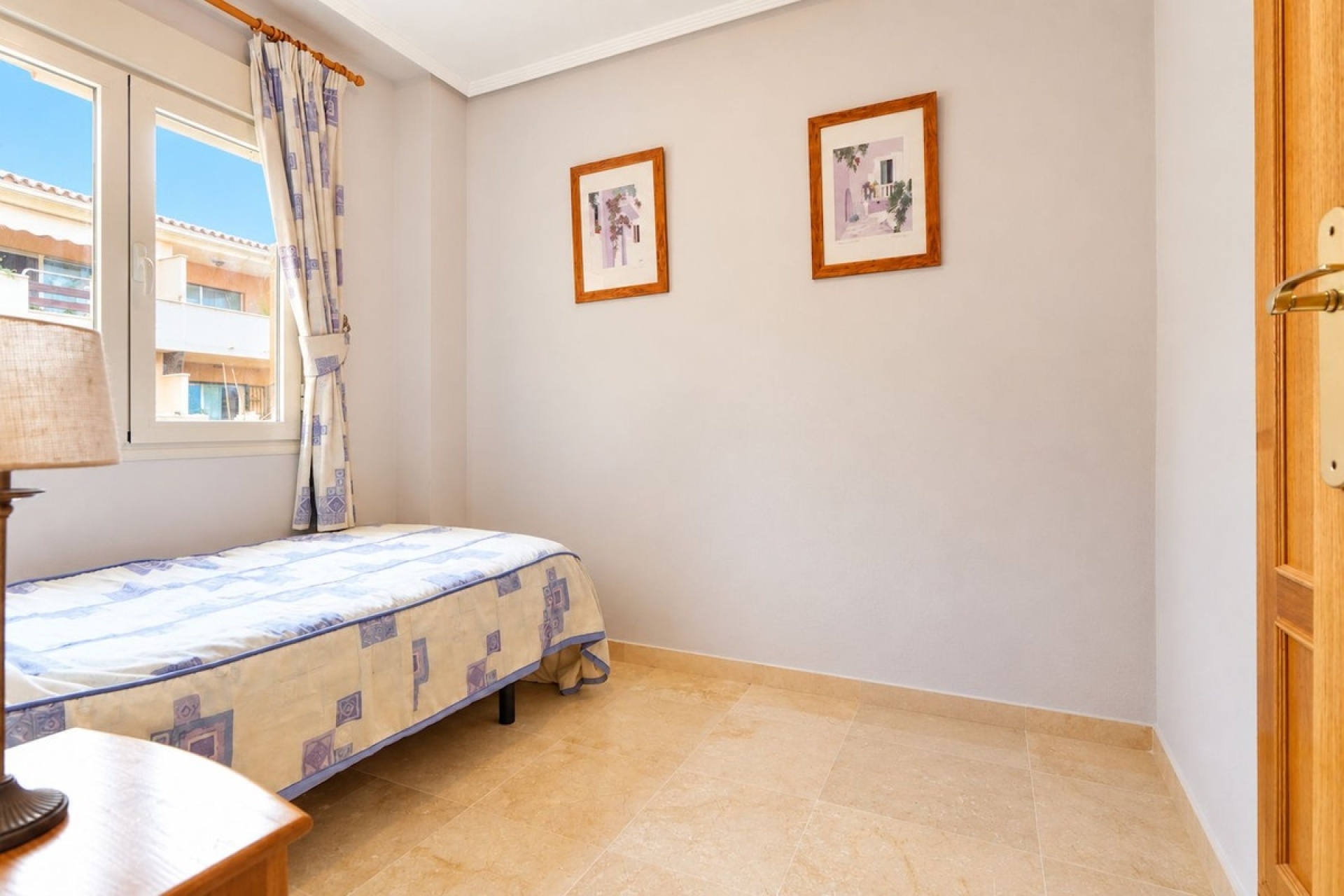 Resale - apartment - Marbella - Cabopino