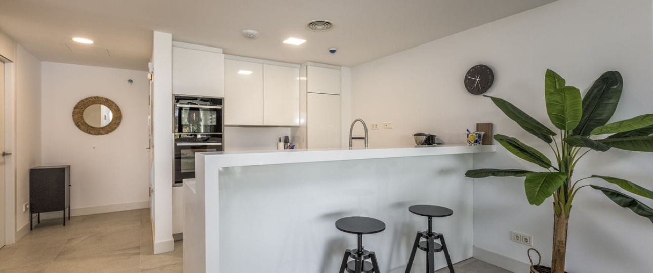 Resale - apartment - Marbella - Cabopino