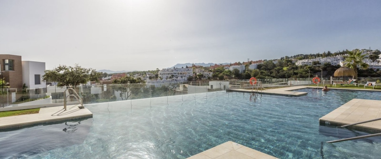 Resale - apartment - Marbella - Cabopino