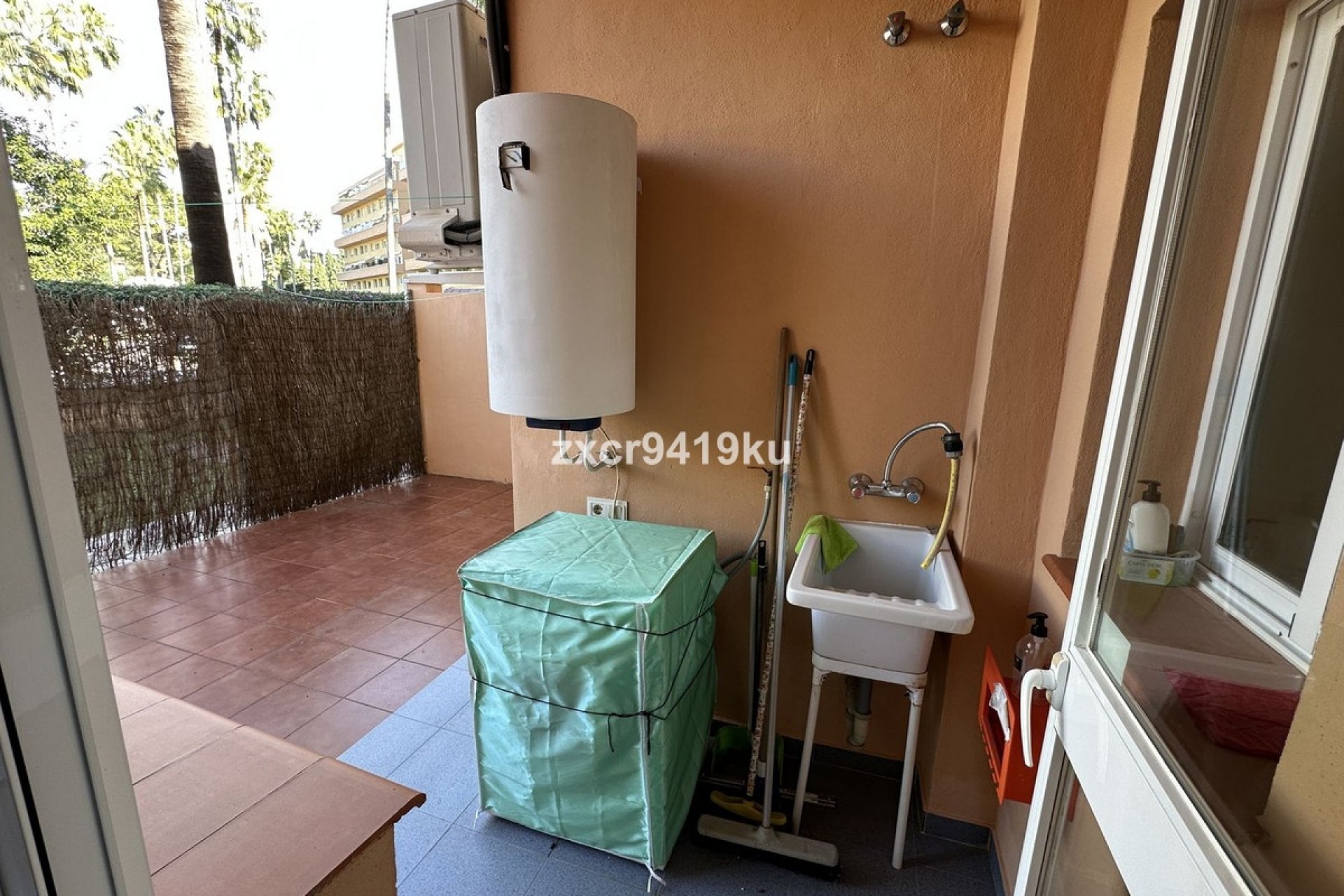 Resale - apartment - Marbella - Carib Playa
