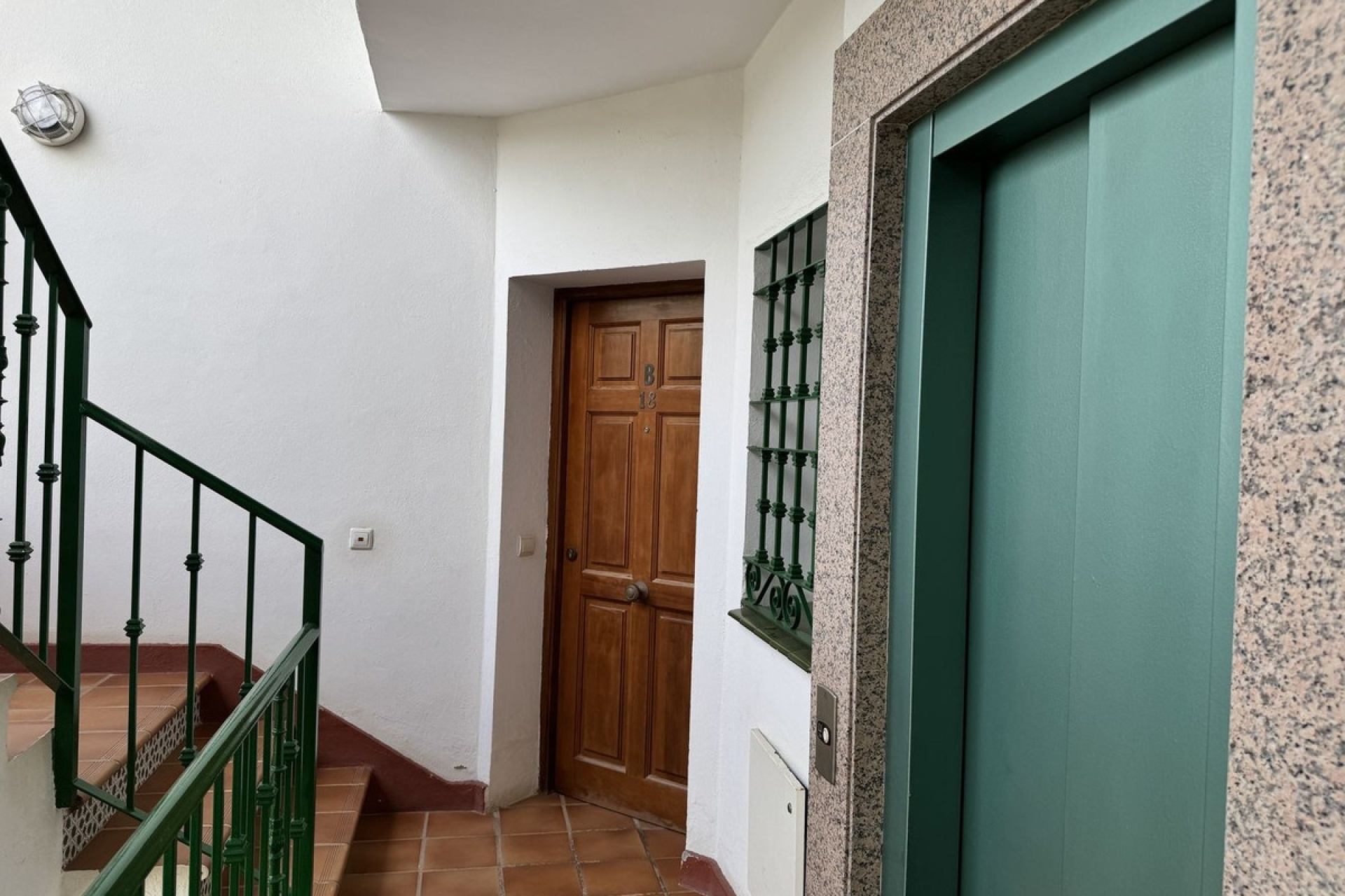 Resale - apartment - Marbella - Carib Playa
