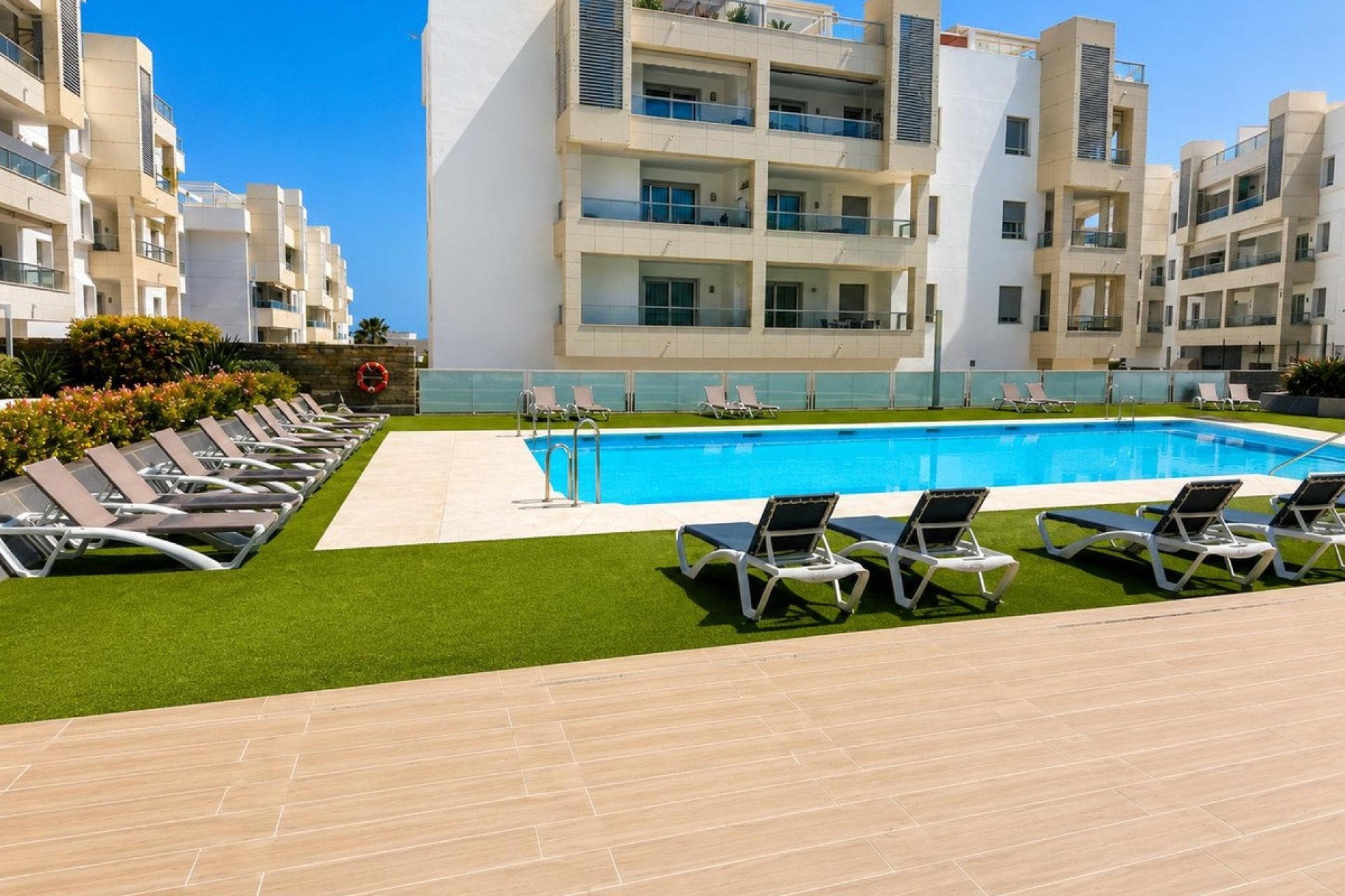 Resale - apartment - Marbella - Cortijo Blanco