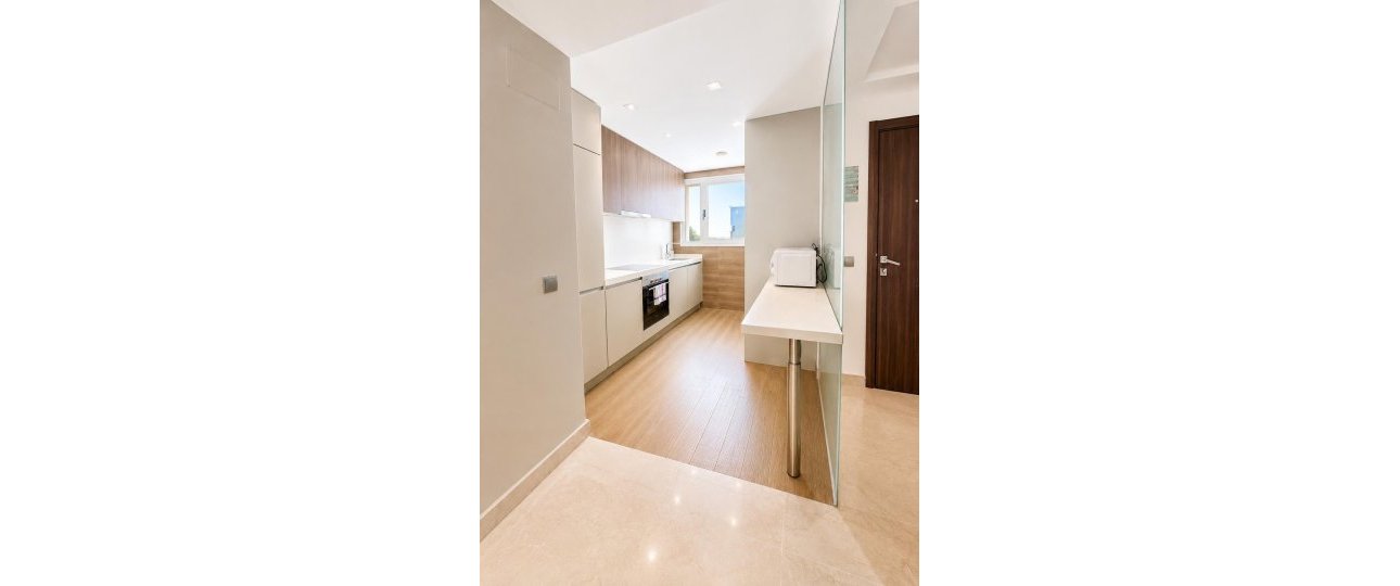 Resale - apartment - Marbella - Cortijo Blanco