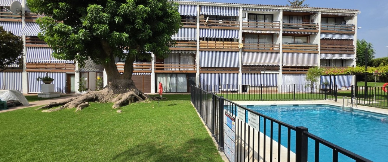 Resale - apartment - Marbella - Cortijo Blanco