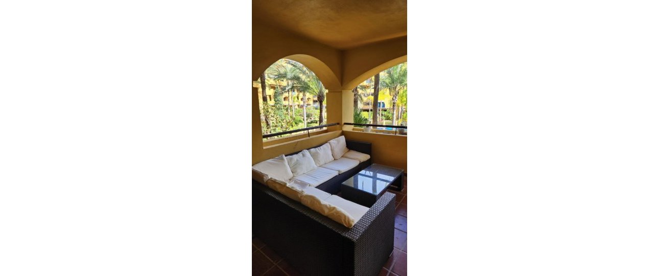 Resale - apartment - Marbella - Cortijo Blanco