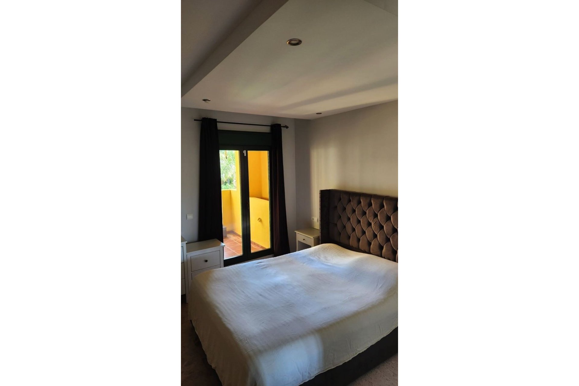 Resale - apartment - Marbella - Cortijo Blanco