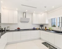 Resale - apartment - Marbella - Cortijo Blanco