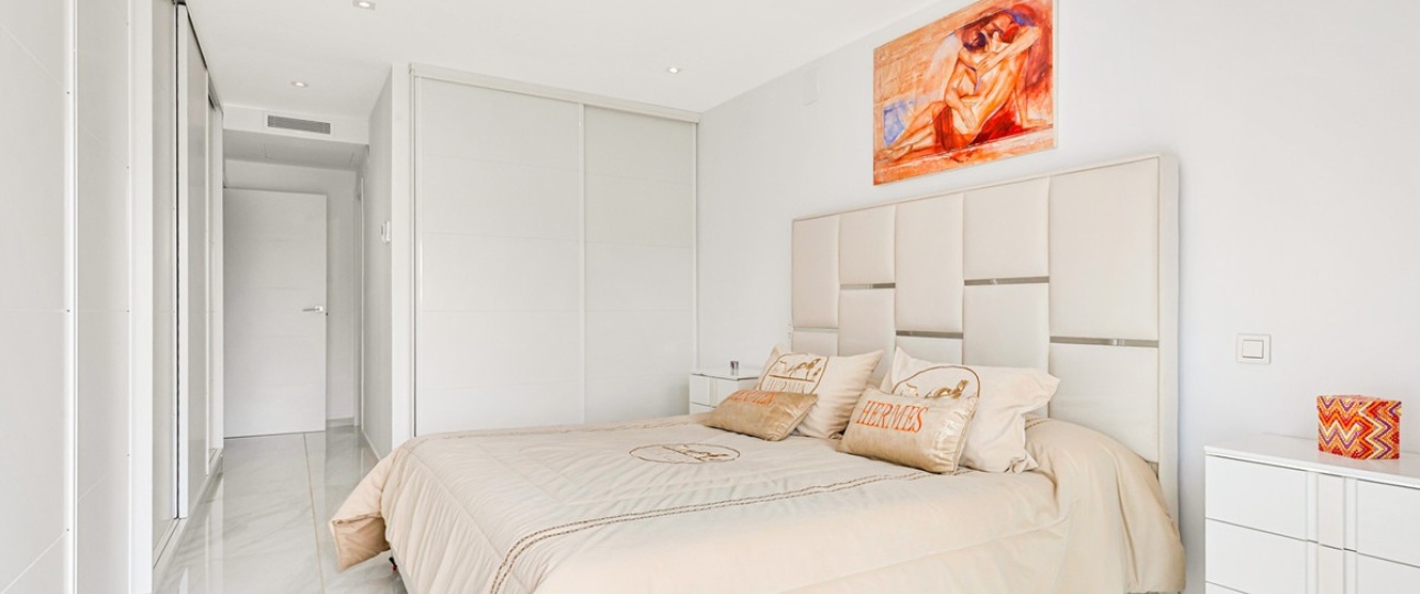 Resale - apartment - Marbella - Cortijo Blanco
