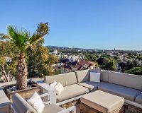 Resale - apartment - Marbella - Costabella