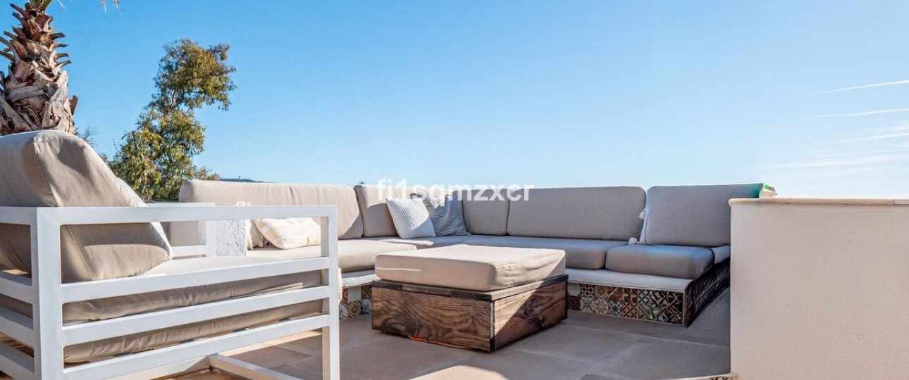 Resale - apartment - Marbella - Costabella