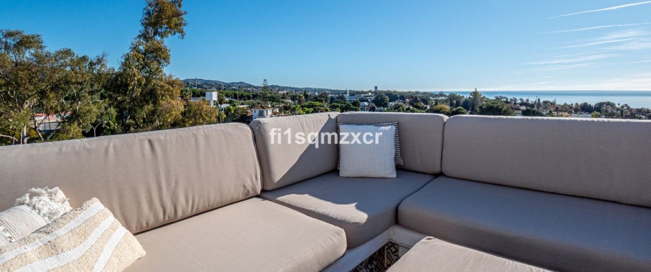 Resale - apartment - Marbella - Costabella