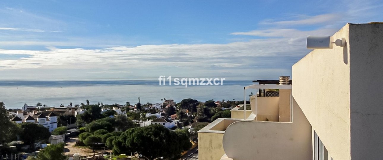 Resale - apartment - Marbella - Costabella