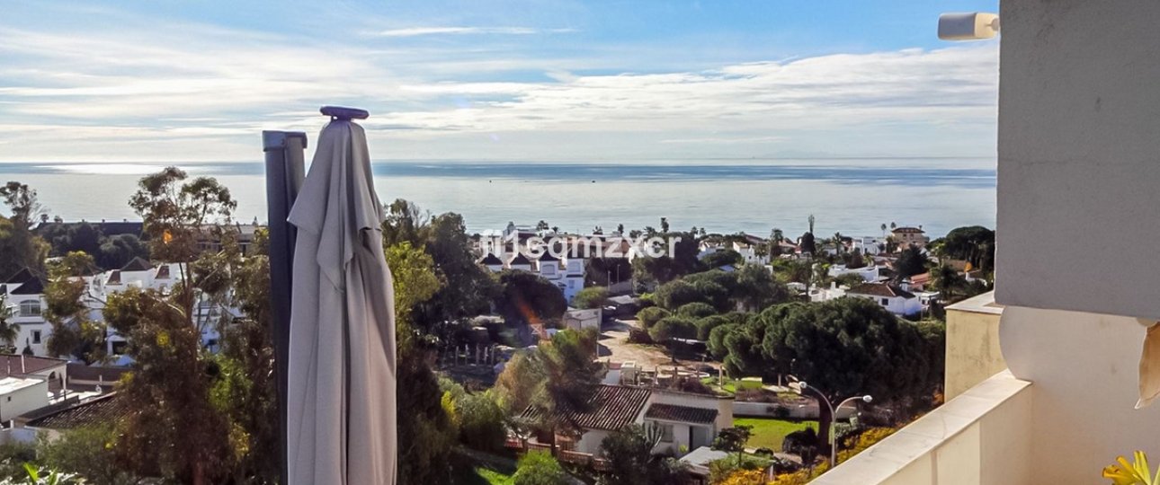 Resale - apartment - Marbella - Costabella