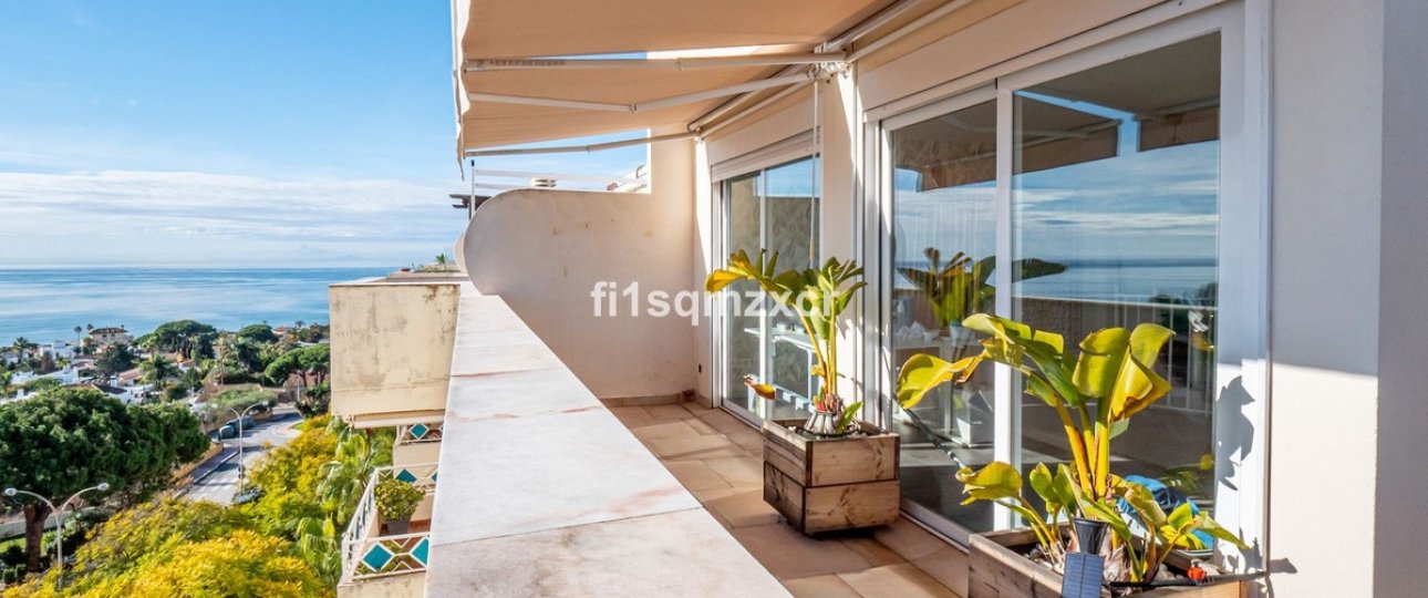 Resale - apartment - Marbella - Costabella