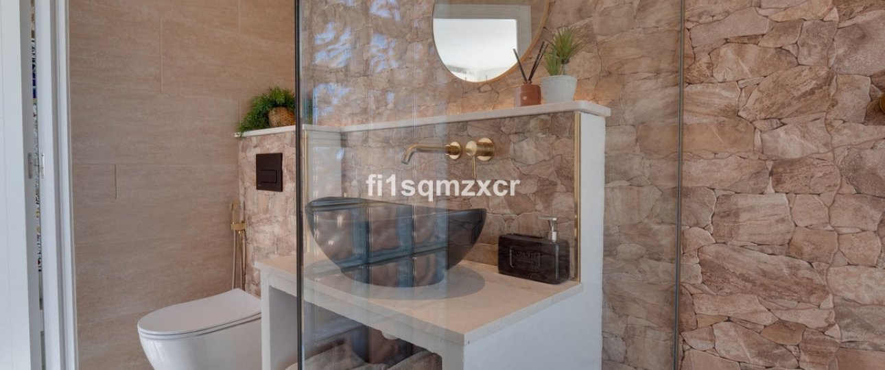 Resale - apartment - Marbella - Costabella