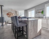 Resale - apartment - Marbella - Costabella