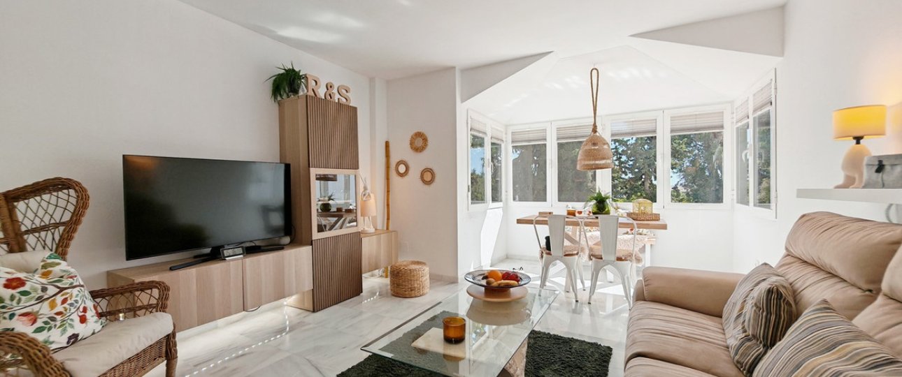 Resale - apartment - Marbella - Costabella