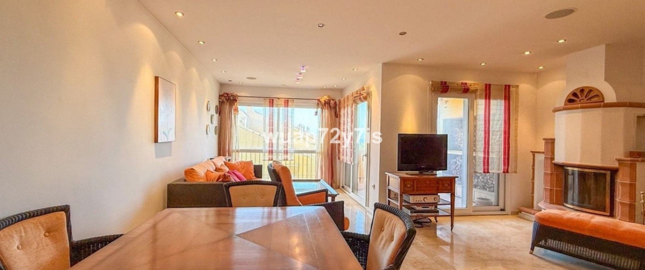 Resale - apartment - Marbella - Costabella