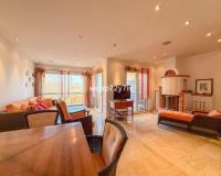 Resale - apartment - Marbella - Costabella