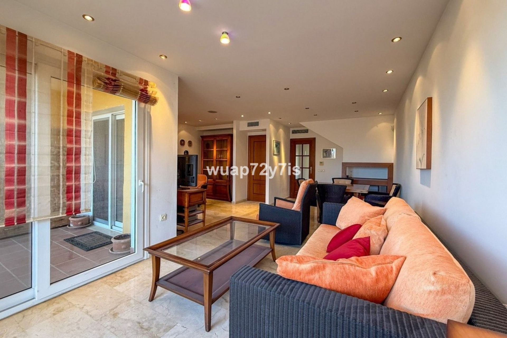 Resale - apartment - Marbella - Costabella