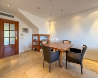 Resale - apartment - Marbella - Costabella