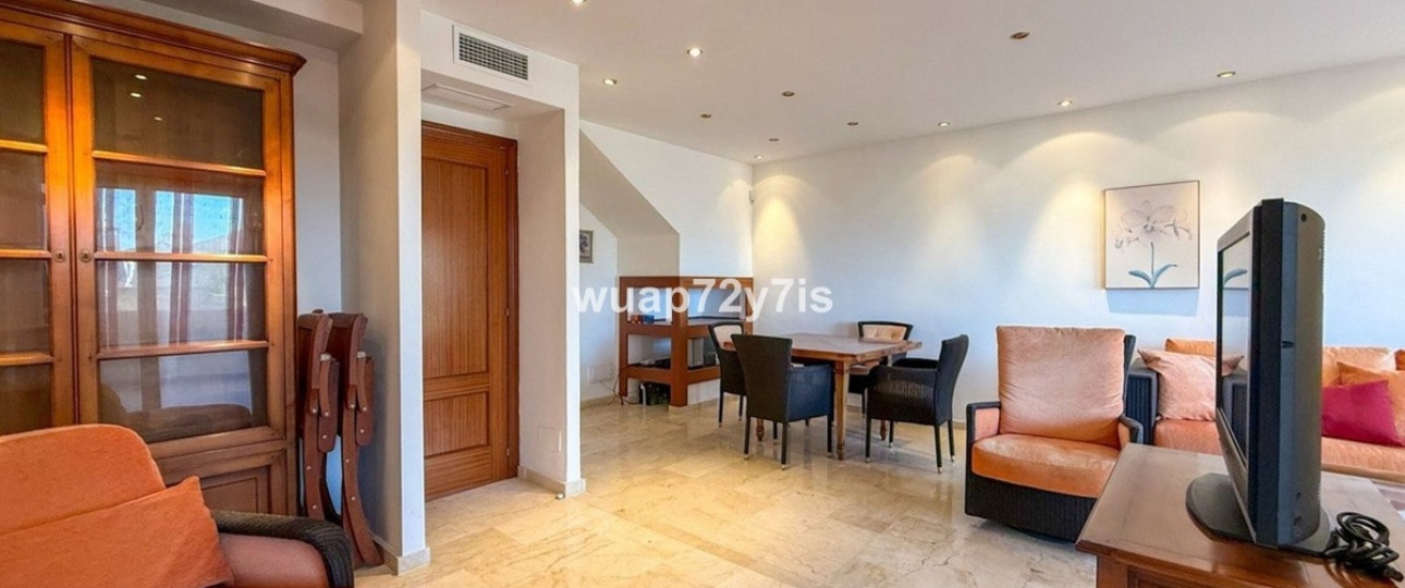 Resale - apartment - Marbella - Costabella