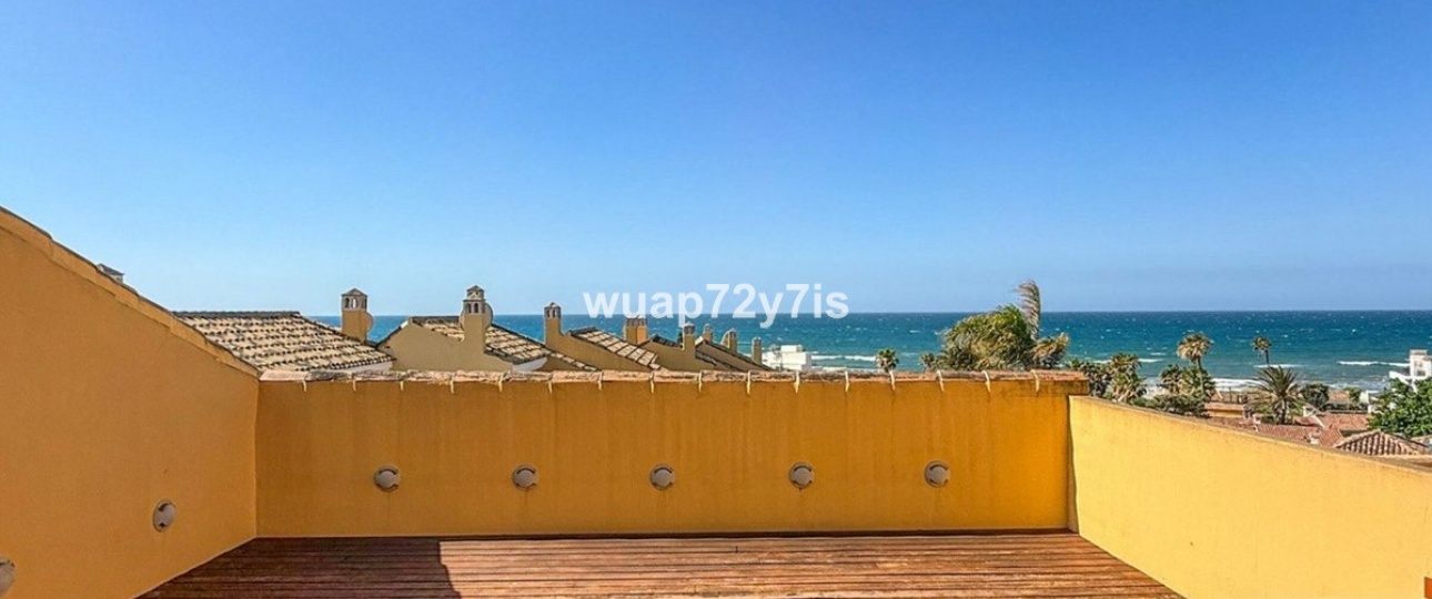 Resale - apartment - Marbella - Costabella