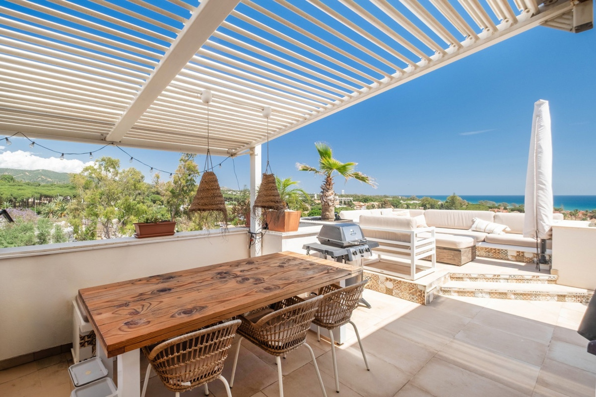 Resale - apartment - Marbella - Costabella