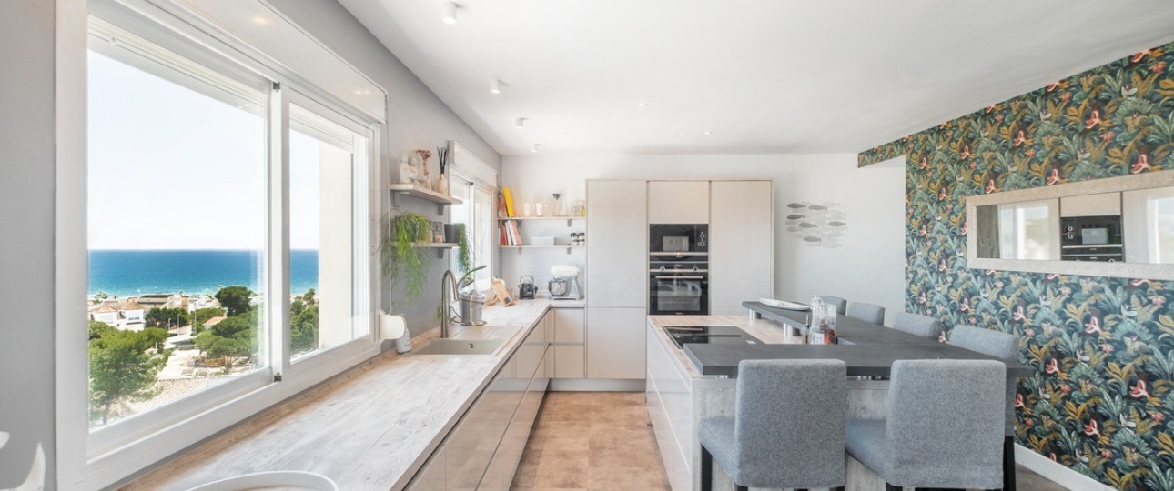 Resale - apartment - Marbella - Costabella